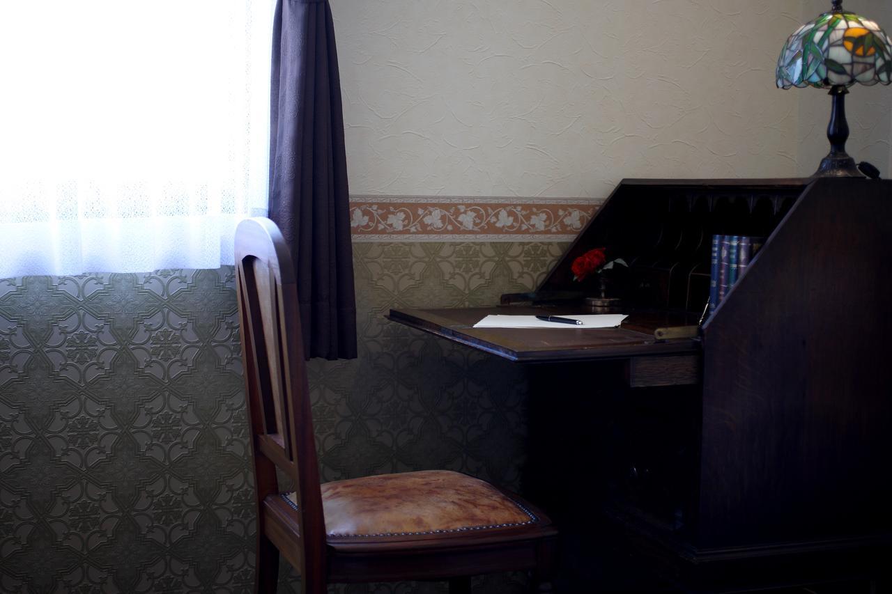 Chres Hotel Kochi  Bagian luar foto