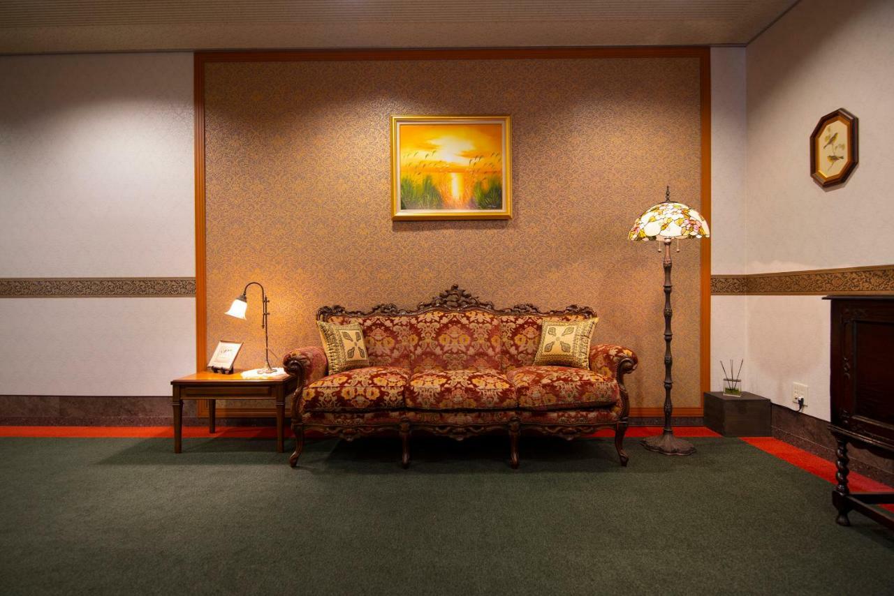 Chres Hotel Kochi  Bagian luar foto